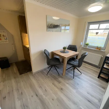 Vakantiehuis Kleiner Hookie In Hooksiel Mit Hund *